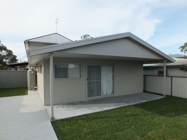 2 bedrooms House in 49 Burrawang UMINA BEACH NSW, 2257