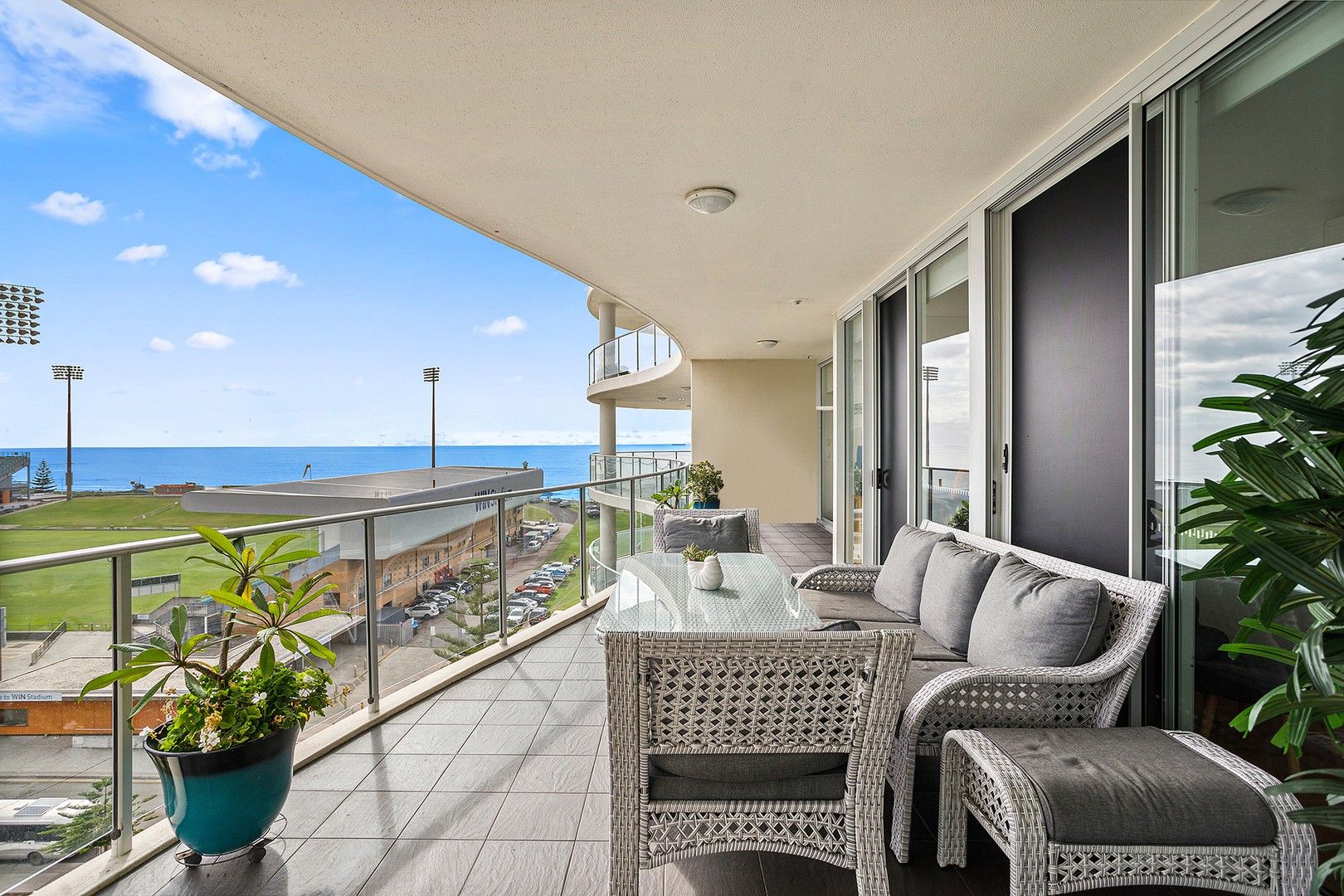 68/62 Harbour Street, Wollongong NSW 2500, Image 2