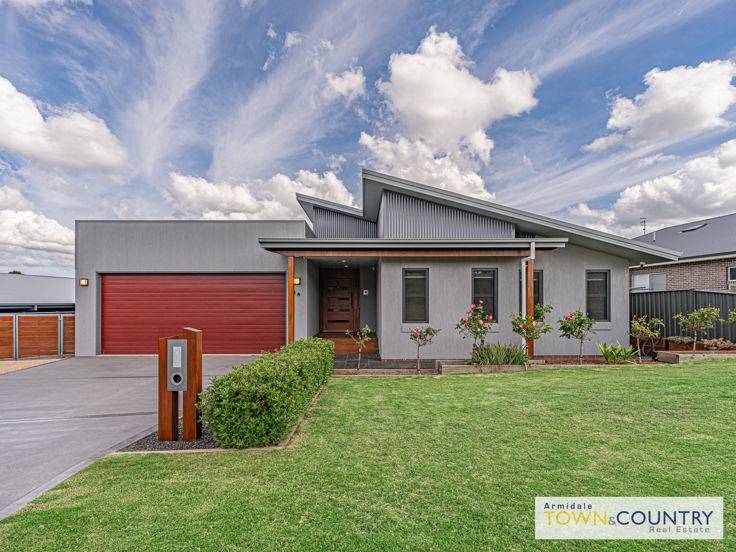Picture of 18 Grandview Crescent, ARMIDALE NSW 2350