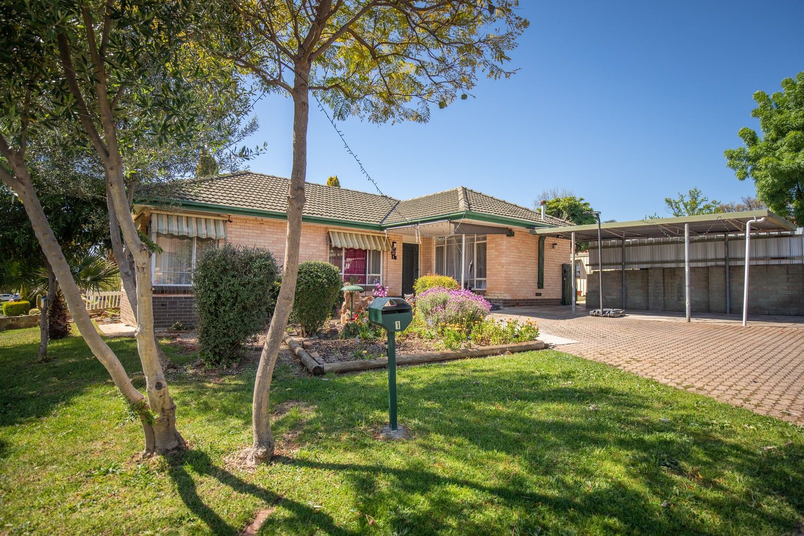 1 Kooline Crescent, Gilles Plains SA 5086, Image 0