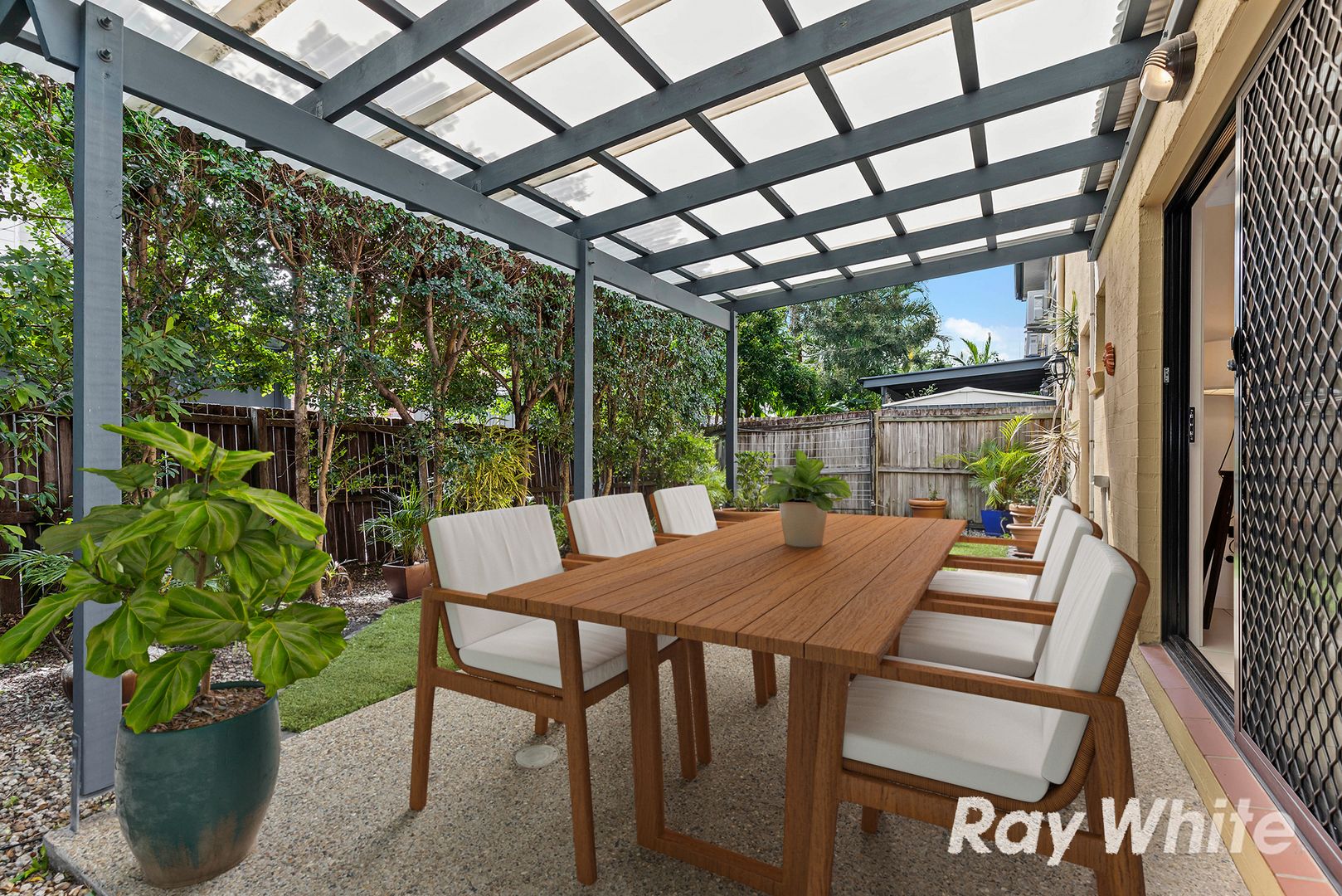 2/100 York Street, Nundah QLD 4012, Image 2