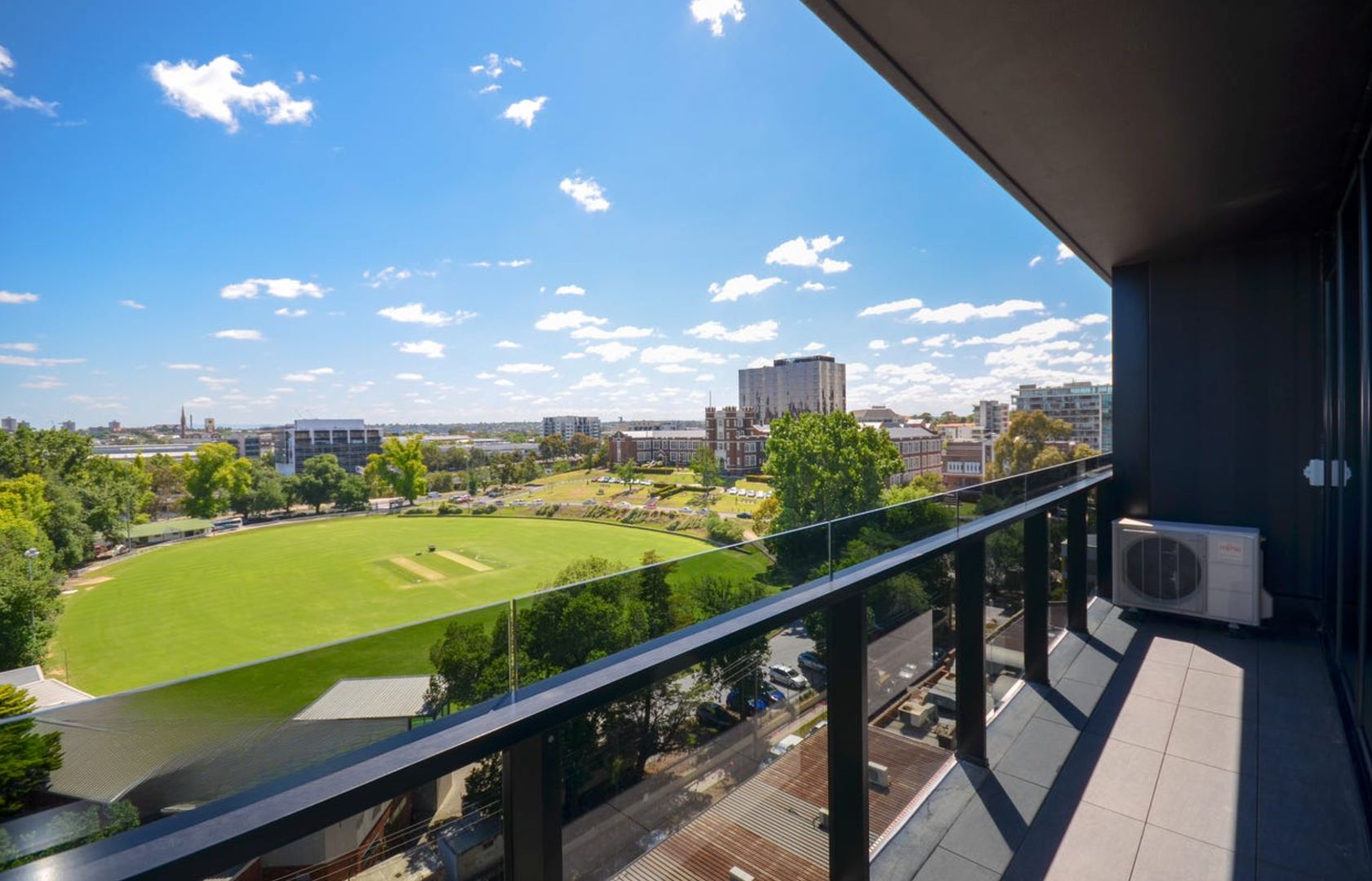 1 bedrooms Apartment / Unit / Flat in 902/18 Yarra Street SOUTH YARRA VIC, 3141