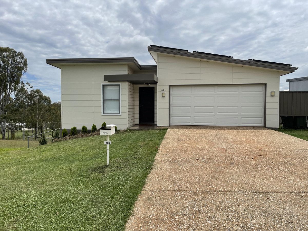 4 bedrooms House in 82a Banksia Drive KINGAROY QLD, 4610