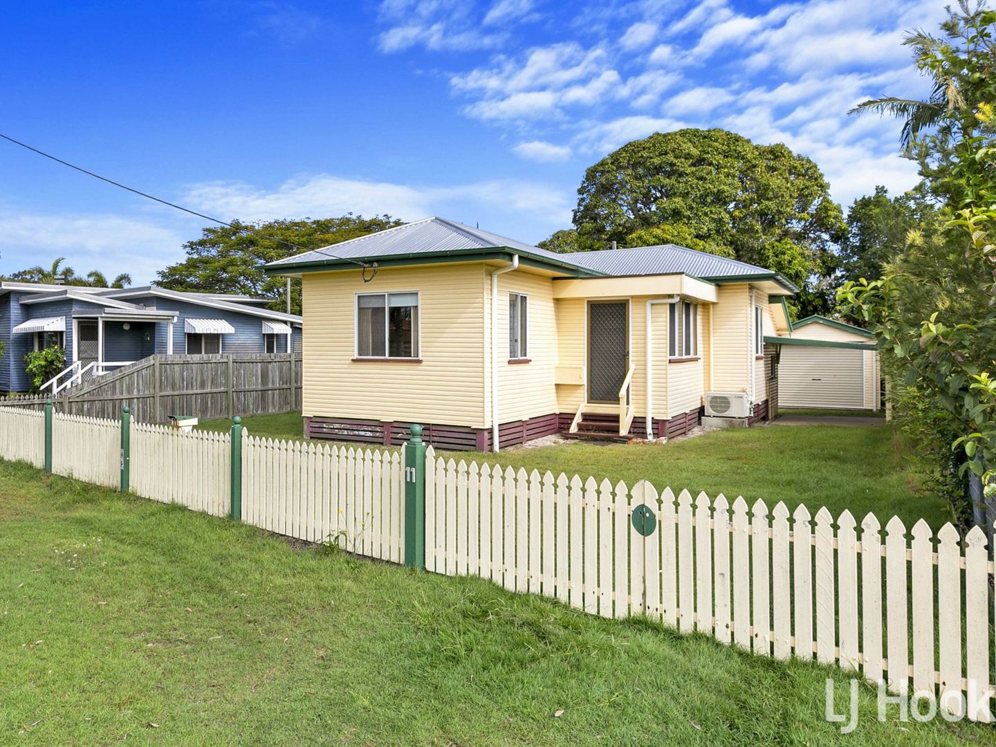 11 Pine Street, Torquay QLD 4655, Image 2