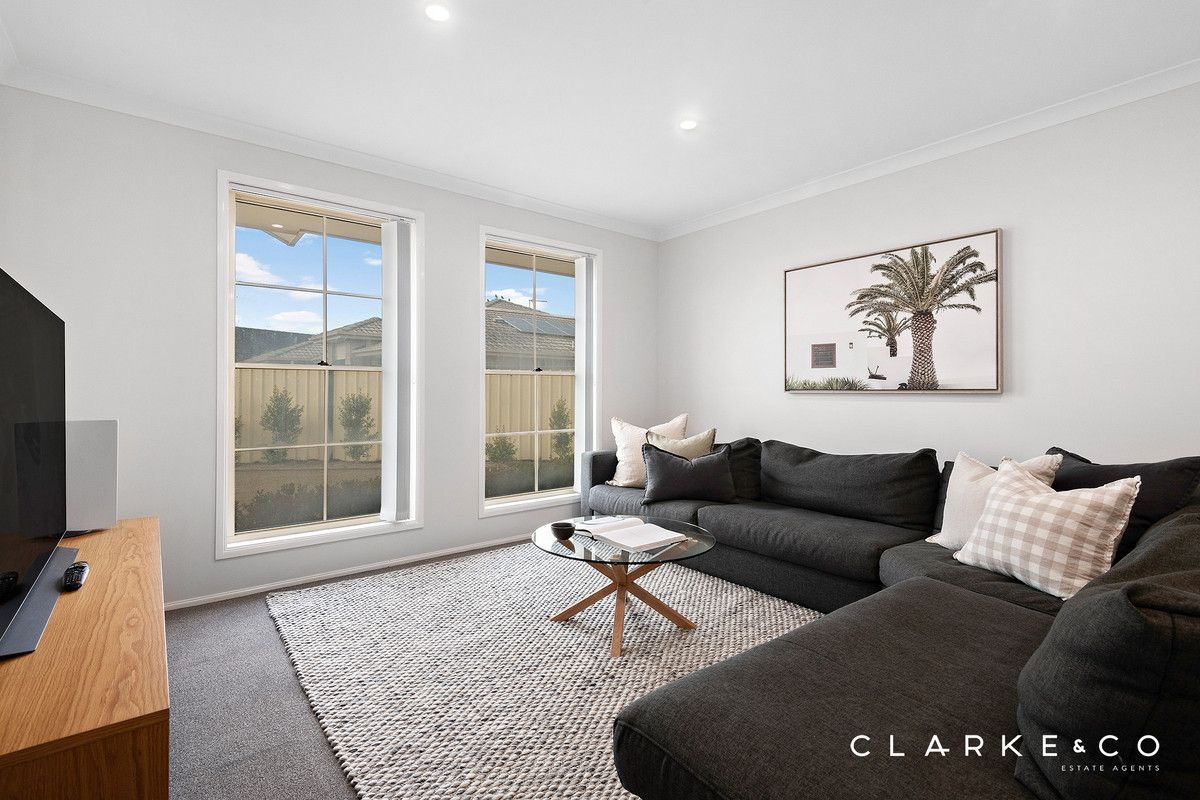 8 Cameron Close, Heddon Greta NSW 2321, Image 2