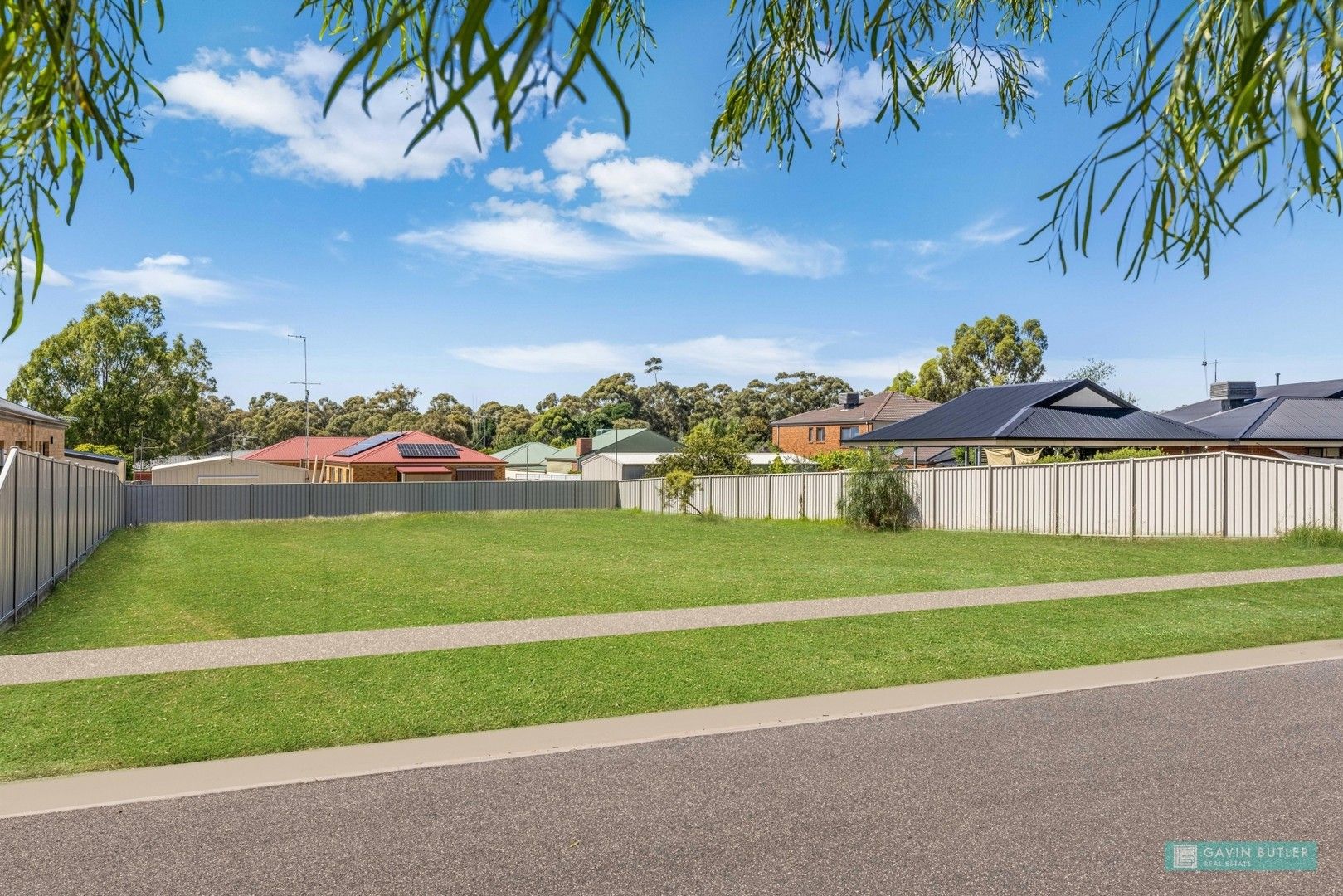 9 The Heath, Eaglehawk VIC 3556, Image 0