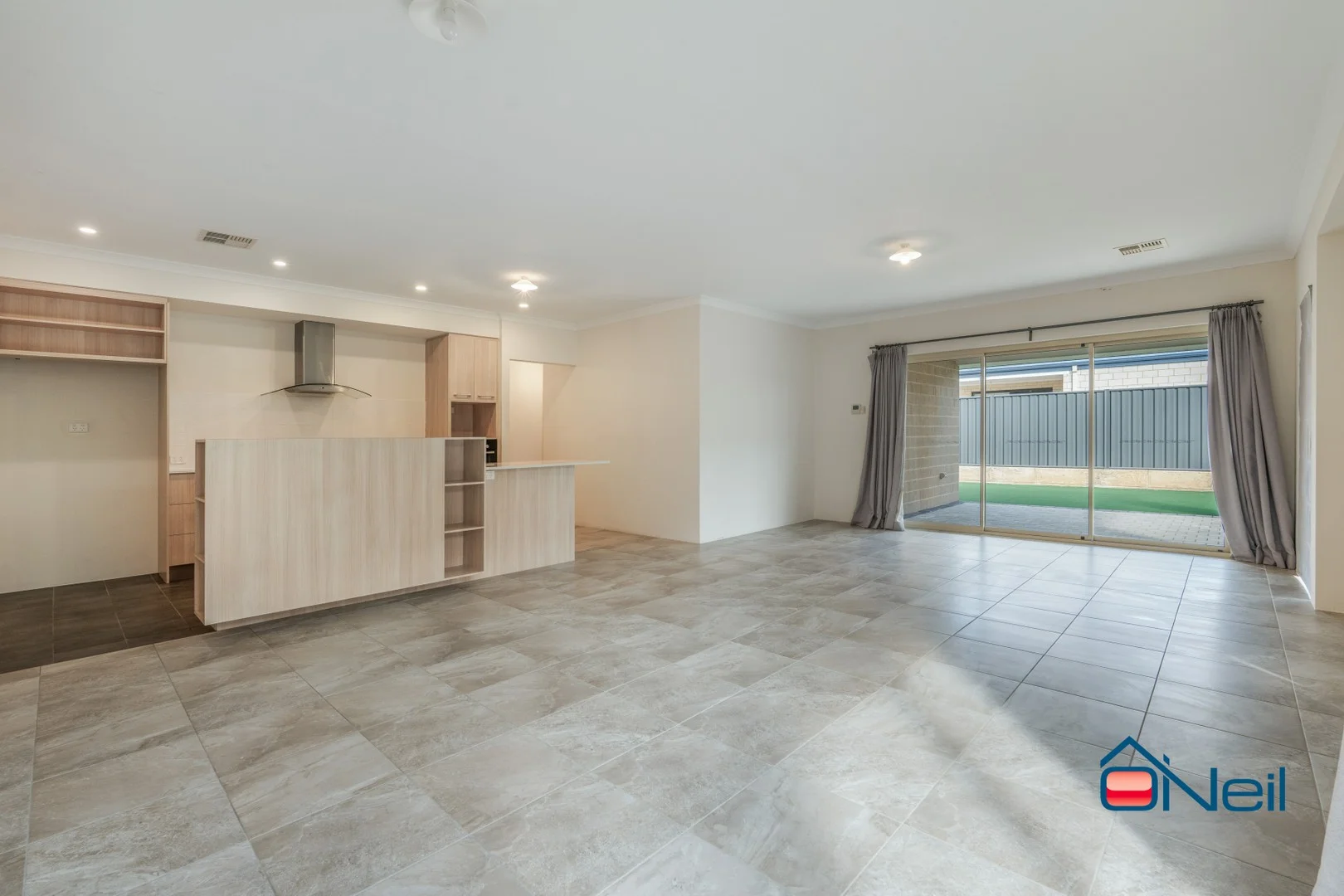 42 Parkhurst Avenue, Hilbert WA 6112