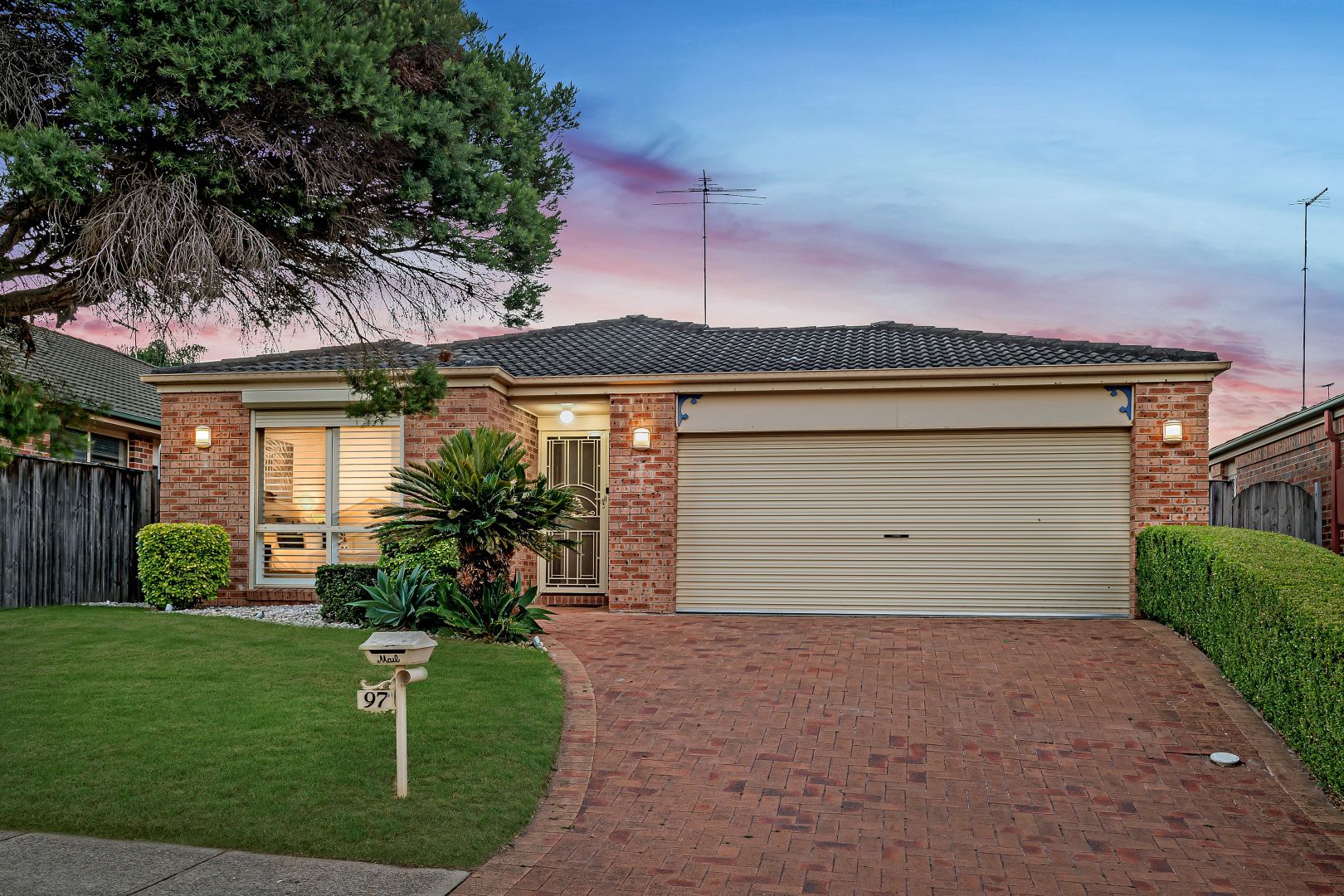 97 Phoenix Avenue, Stanhope Gardens NSW 2768