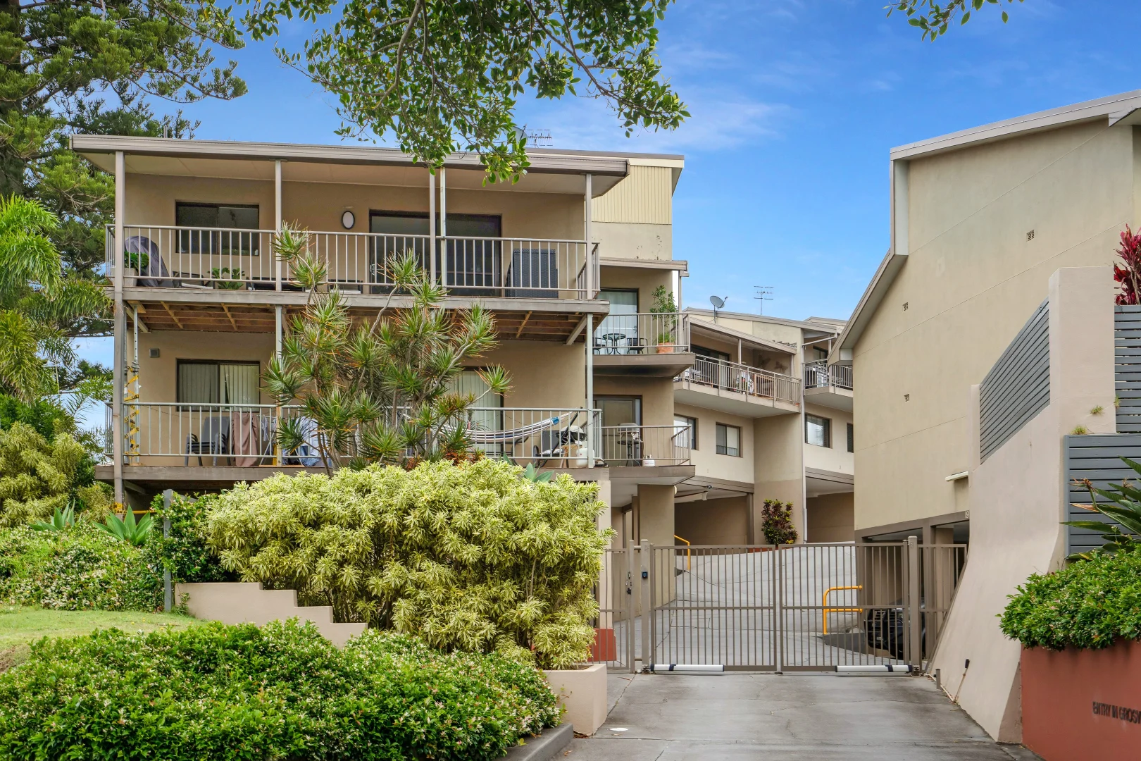 Additional image 8 of 22/19 Kurrawyba Ave, Terrigal NSW 2260