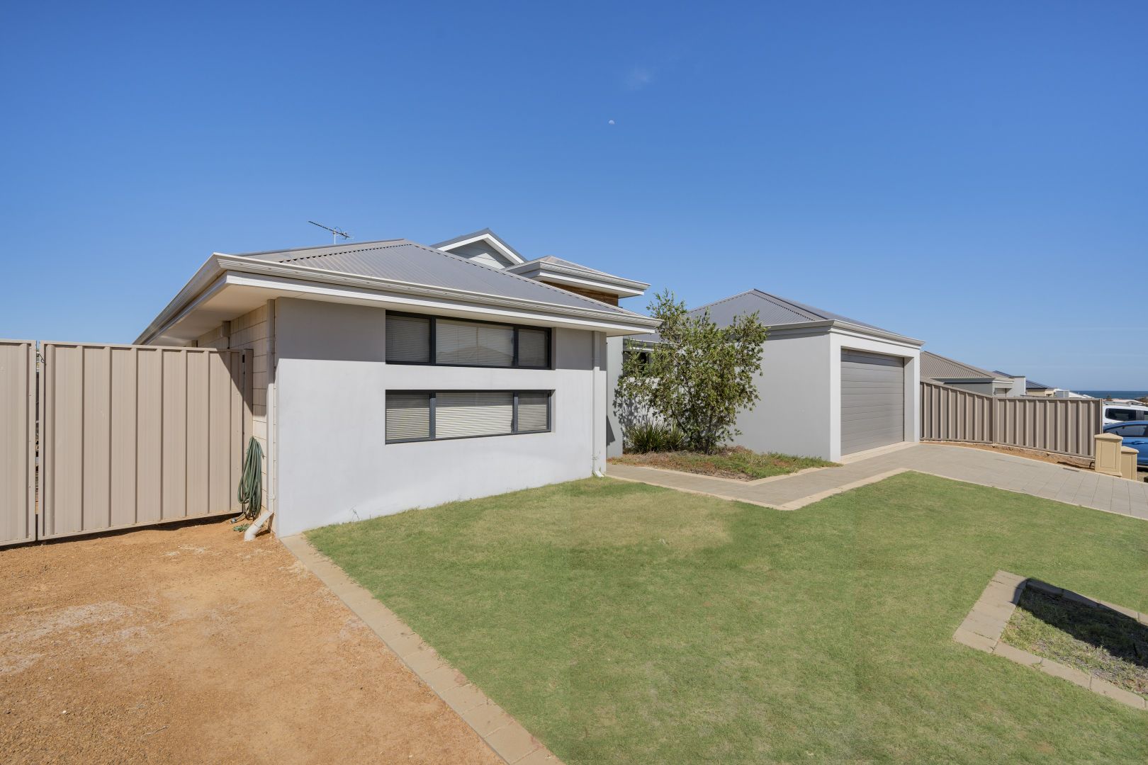 28 Swell Terrace, Glenfield WA 6532, Image 2