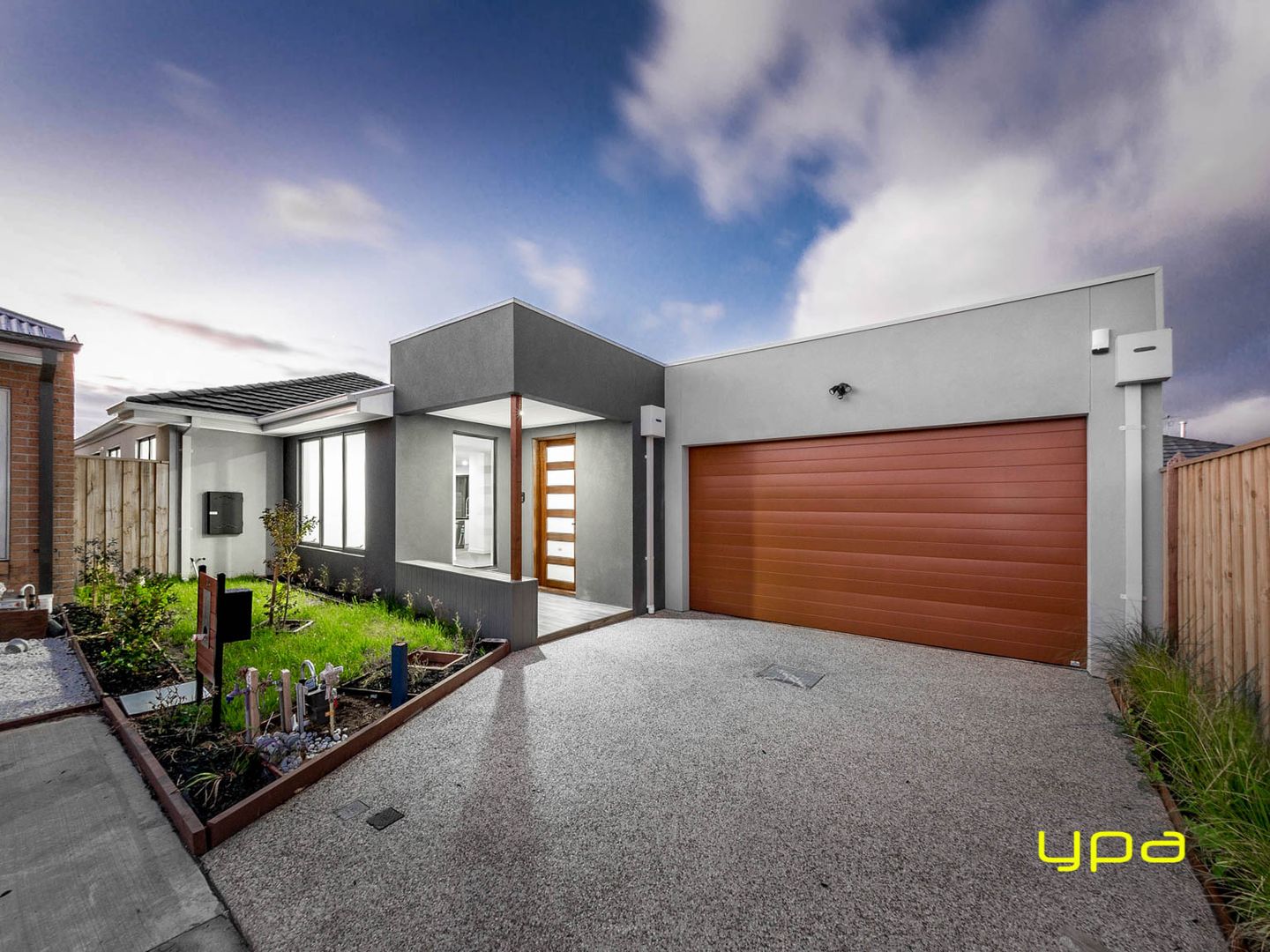 13 Faolan Way, Cranbourne West VIC 3977 - House For Rent ...