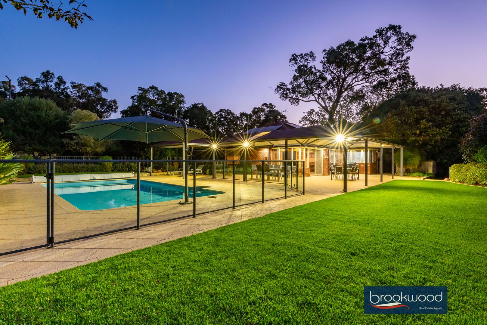 34 Painter Crescent, Mundaring WA 6073, Image 1