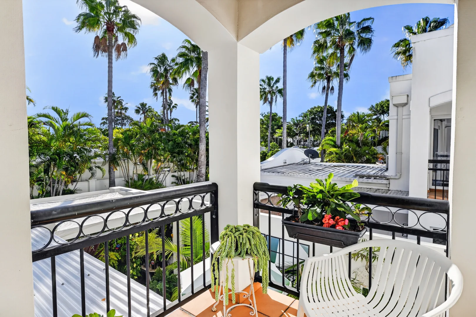 Additional image 18 of 10 Aegean/100 Cotlew Street East, Southport QLD 4215