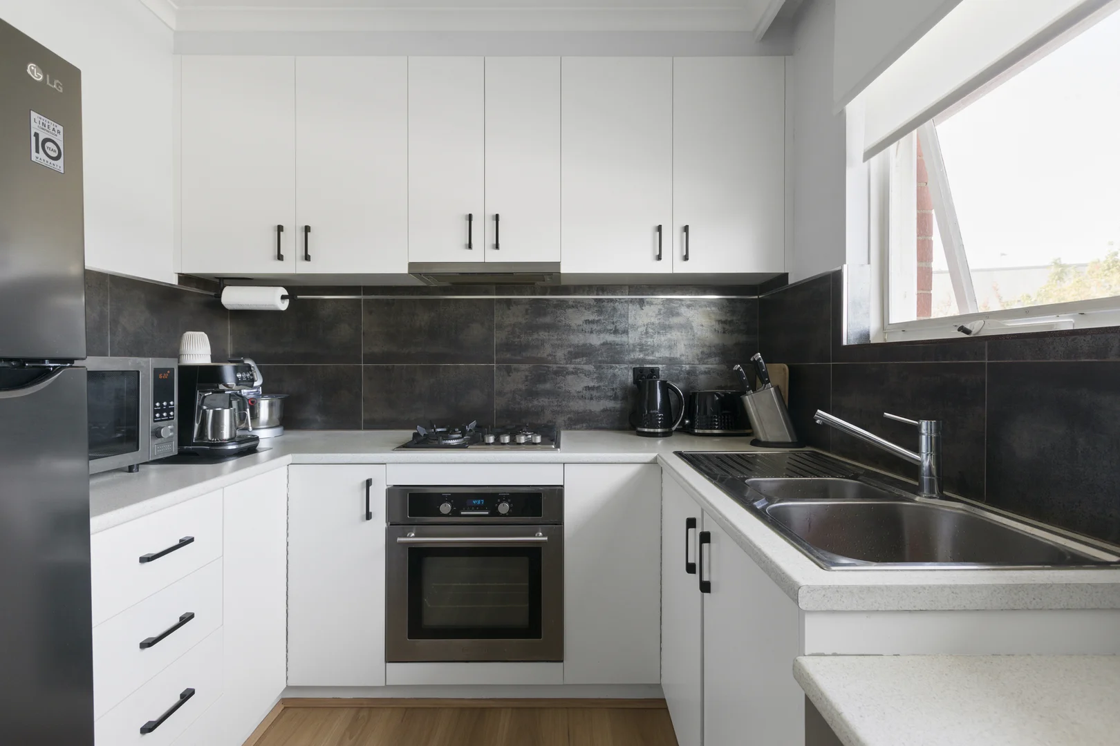 Additional image 3 of 14/12 St Huberts Road, Carnegie VIC 3163