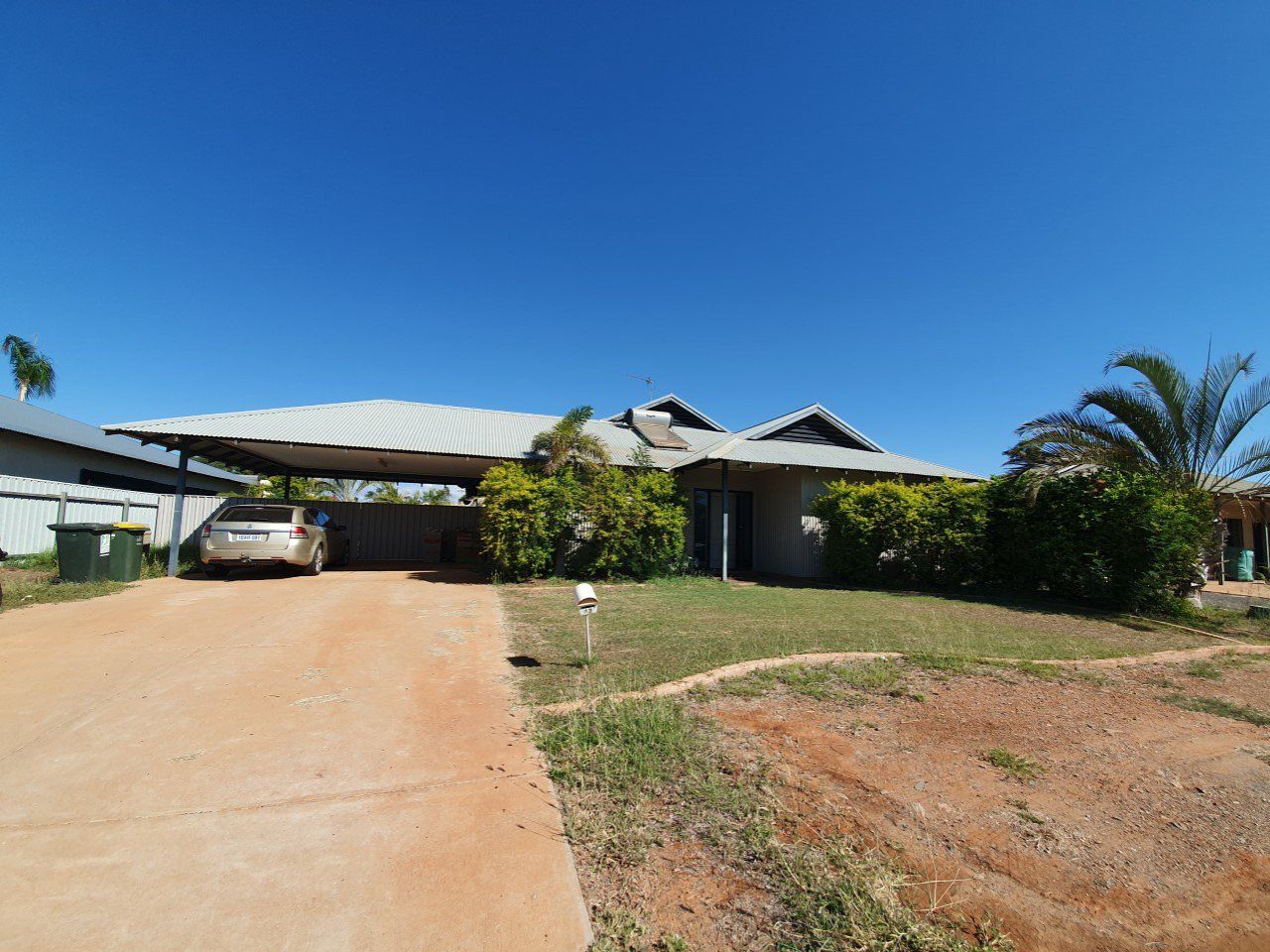 4 bedrooms House in 12 Armstrong drive BAYNTON WA, 6714