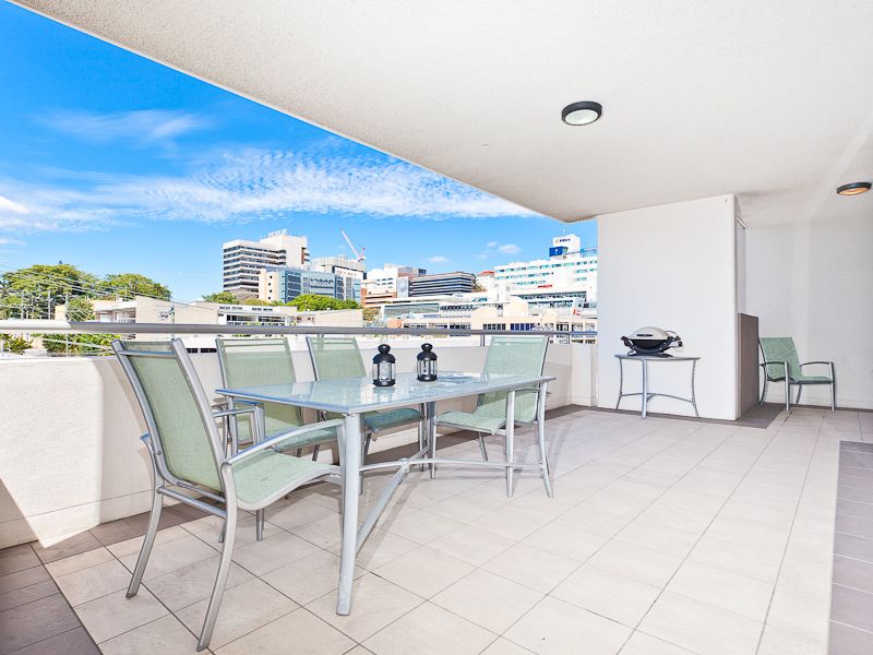 3 bedrooms Apartment / Unit / Flat in 4408/141 Campbell BOWEN HILLS QLD, 4006