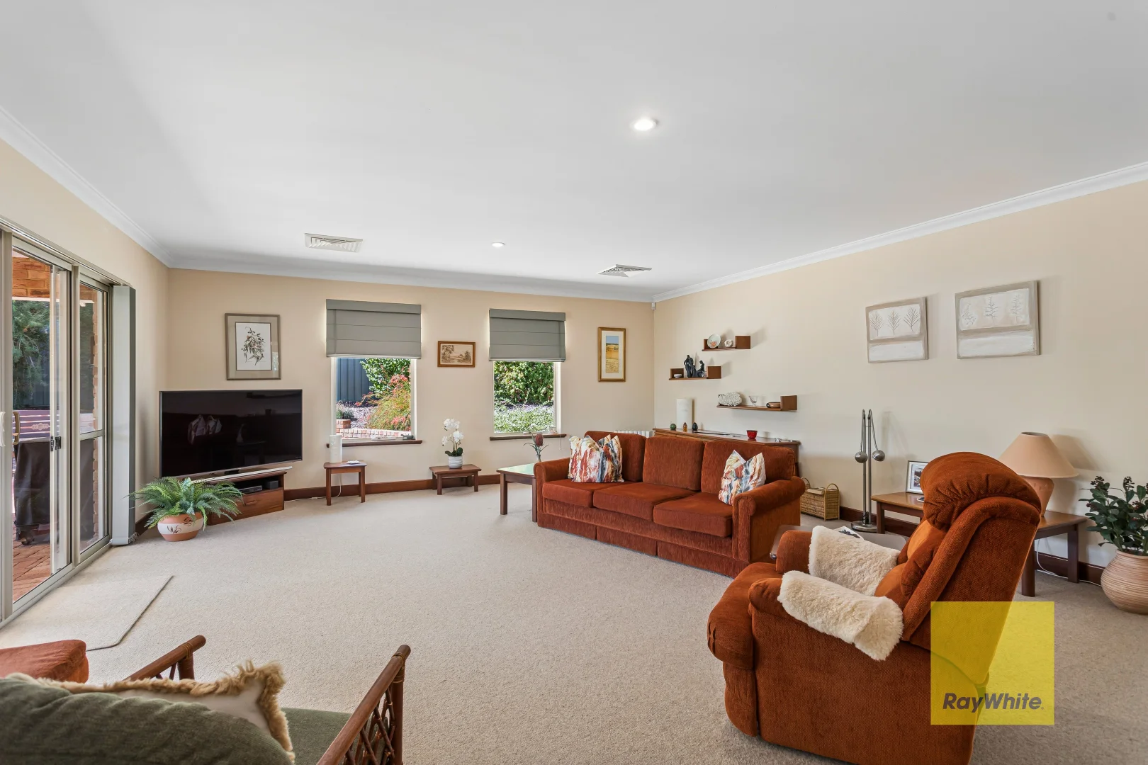 Additional image 11 of 62 Williams Street, Gooseberry Hill WA 6076