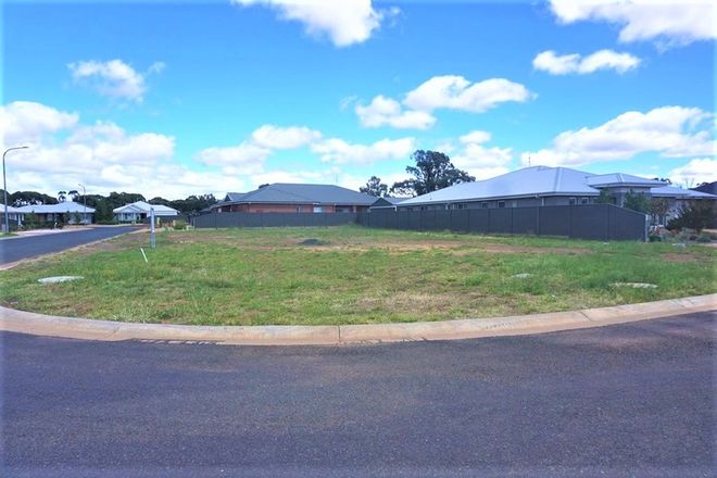 Picture of 13 Charles Place, WEST WYALONG NSW 2671