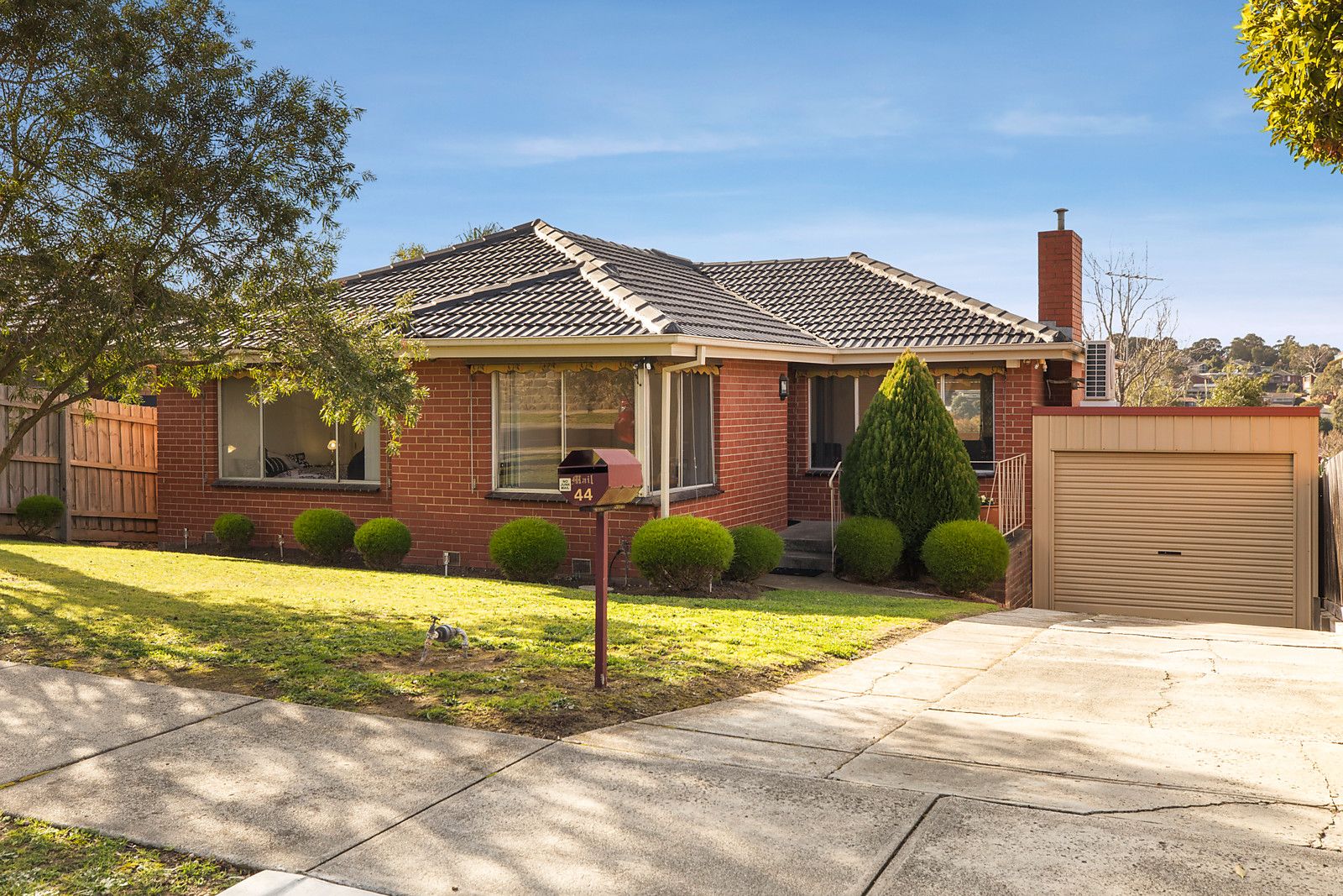 44 Pinehills Drive, Greensborough VIC 3088, Image 0