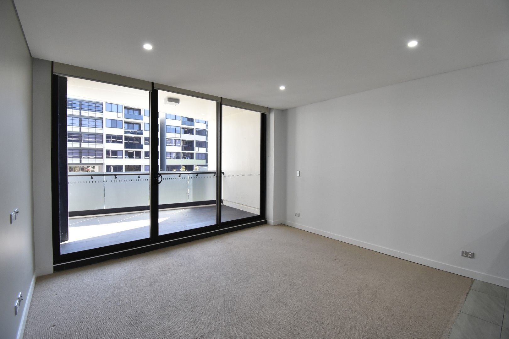 2 bedrooms Apartment / Unit / Flat in 328/349 George Street WATERLOO NSW, 2017