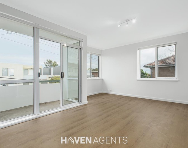 12/127 Brighton Road, Elwood VIC 3184