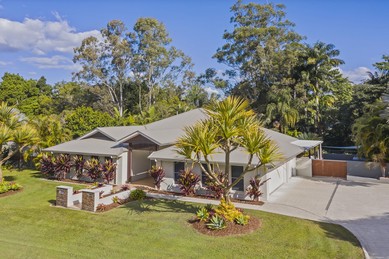 2 Whipbird Place, Glenview QLD 4553, Image 0