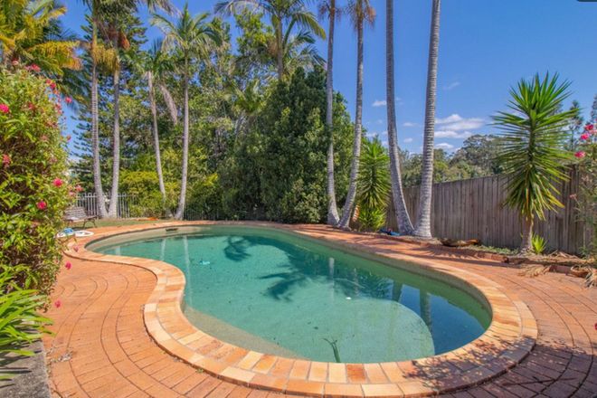 Picture of 5 Creekwood Place, HELENSVALE QLD 4212