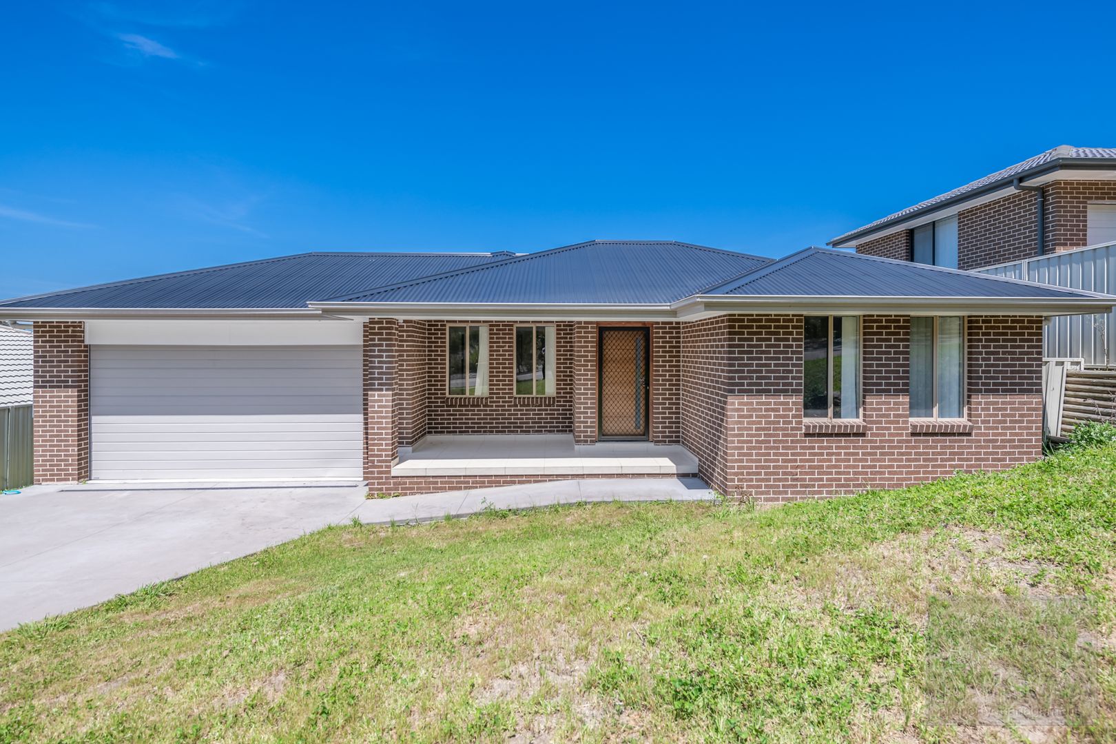 28 Ayes Avenue, Cameron Park NSW 2285