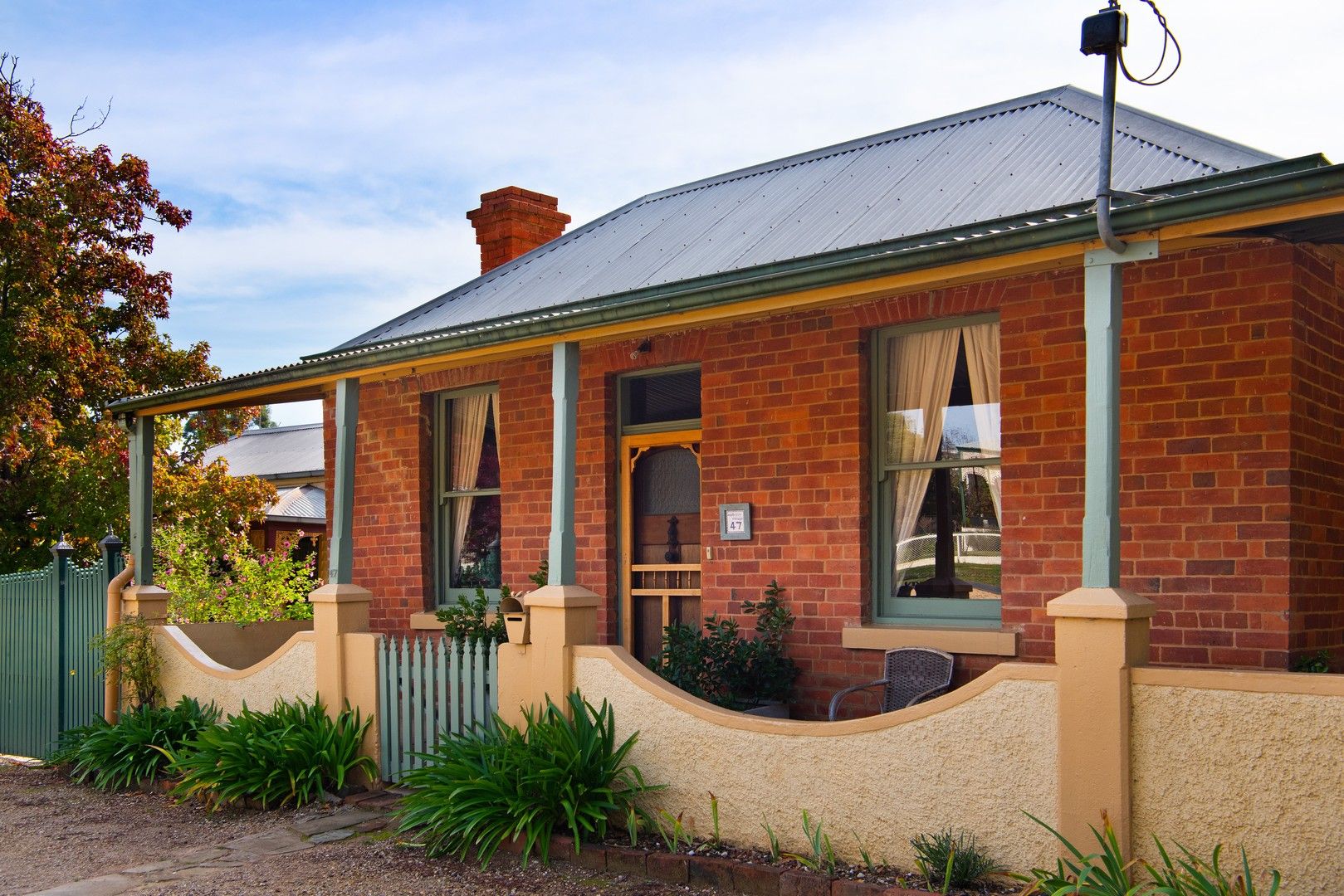 3 bedrooms House in 47 Hunter Street CASTLEMAINE VIC, 3450