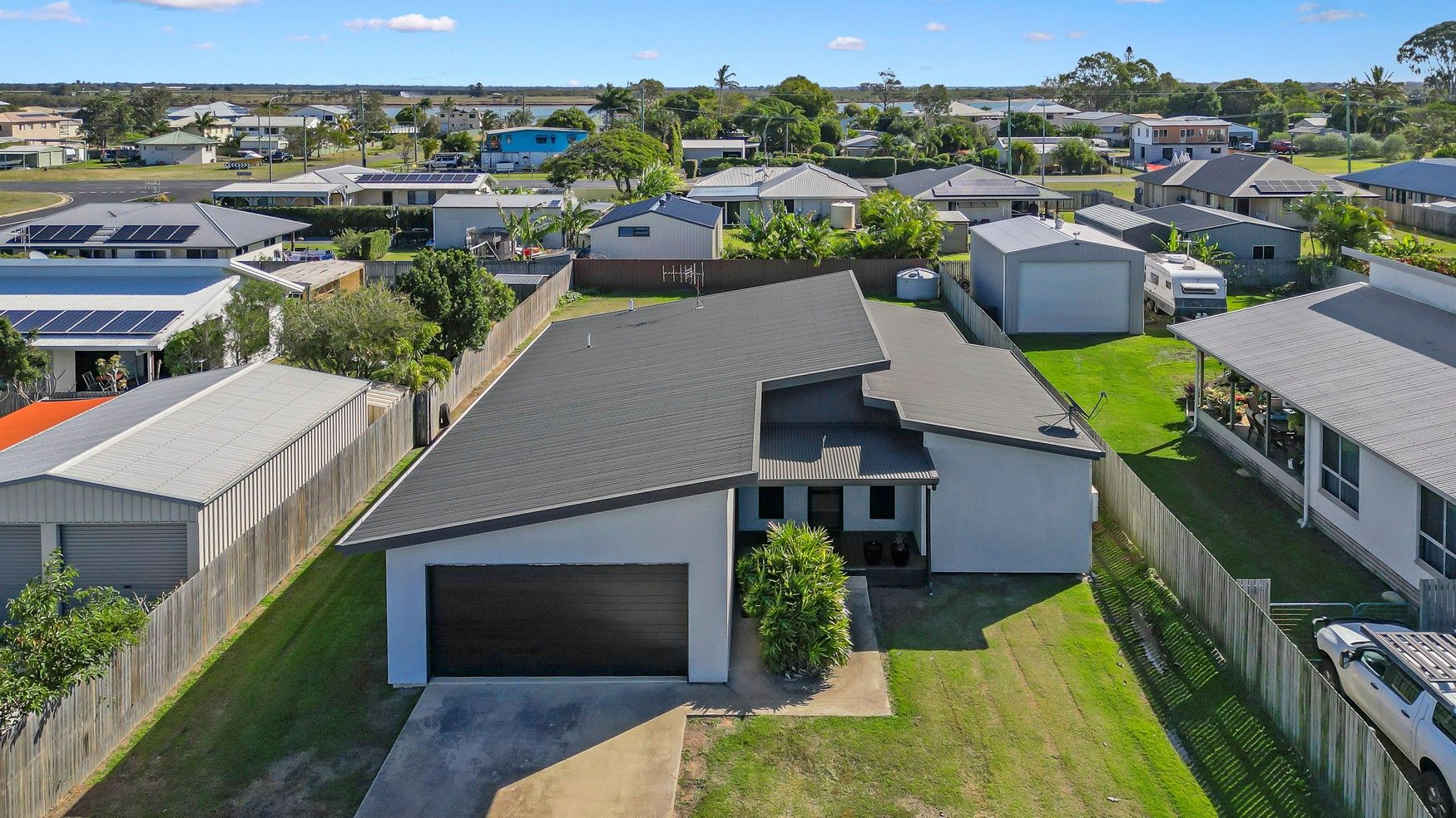 3 Avalon Street, Burnett Heads QLD 4670, Image 1