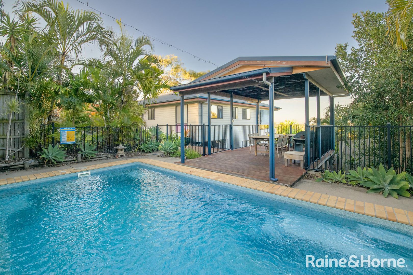 6 Pavana Court, Clinton QLD 4680, Image 2