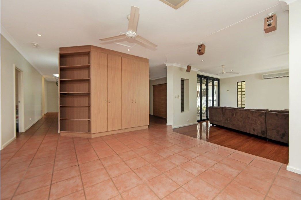 25 Cullen Bay Crescent, Larrakeyah NT 0820, Image 2