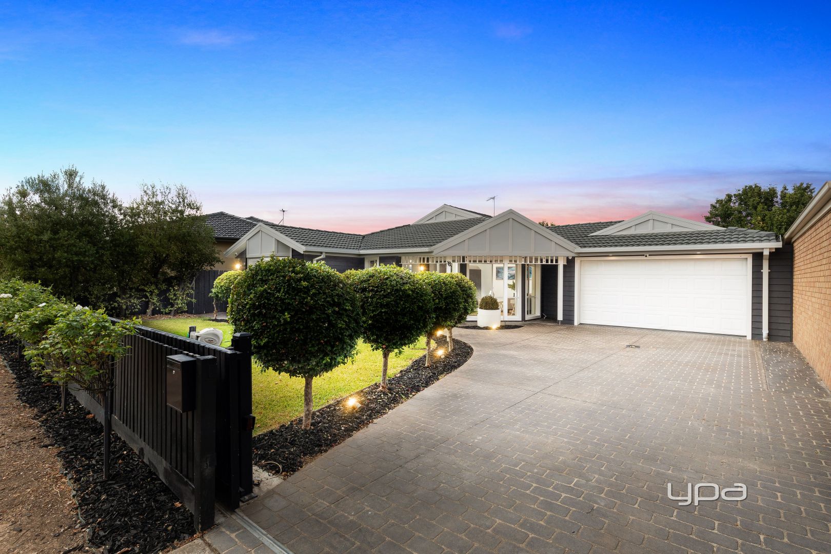 18 Upton Drive, Hillside VIC 3037, Image 1