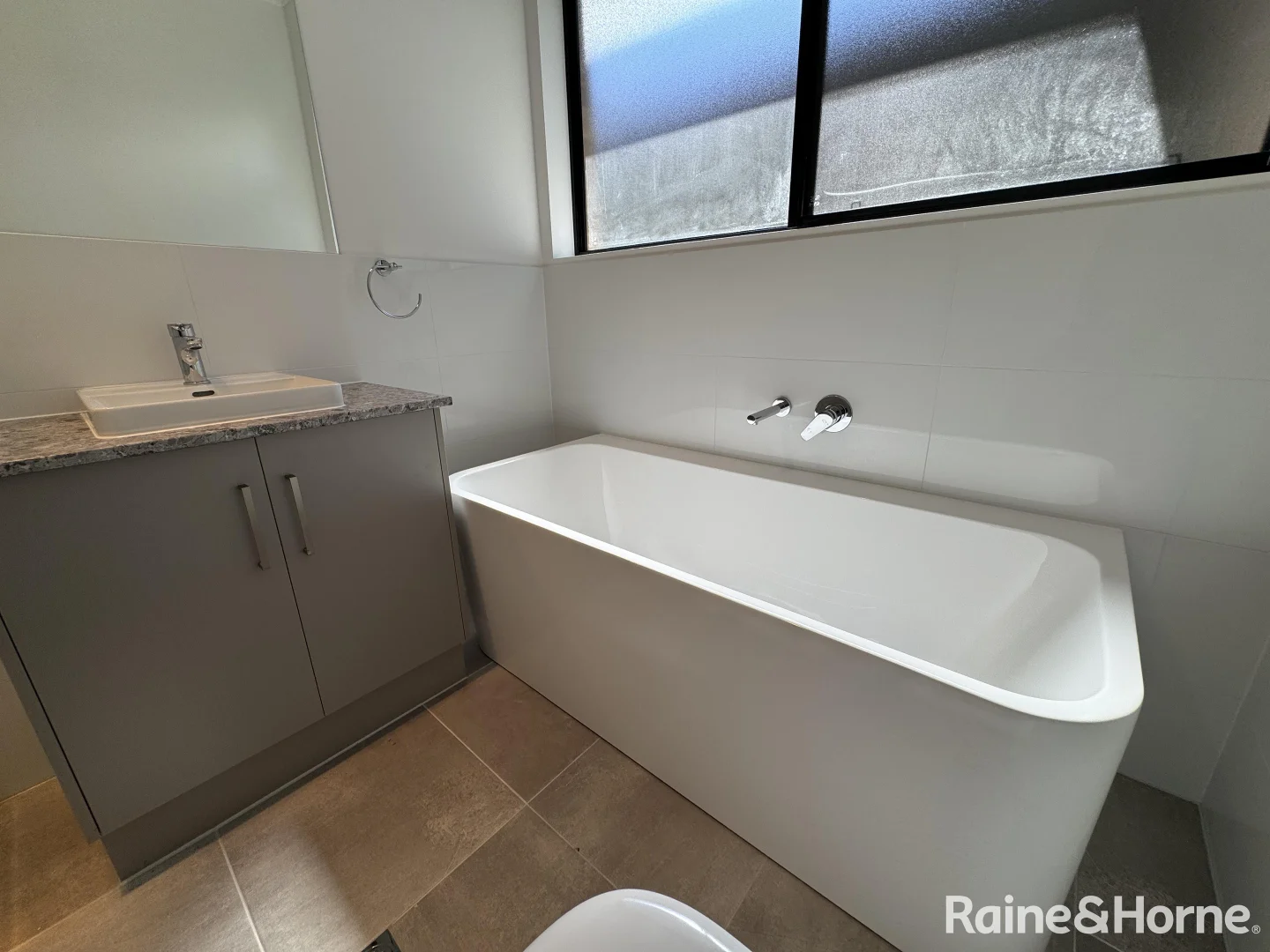 Additional image 8 of 4/32 Hollow Drive, Andrews Farm SA 5114