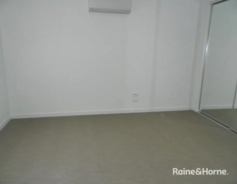 Additional image 7 of 4/30 Laurie Street, Newport VIC 3015