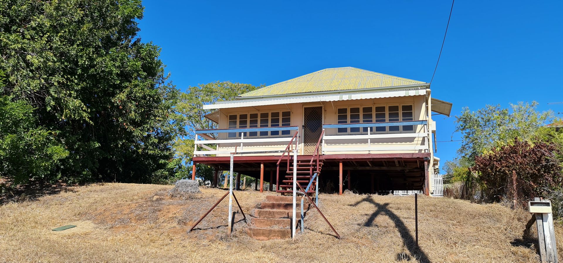 46 Dee Street, Mount QLD 4714 House For Rent 240 Domain