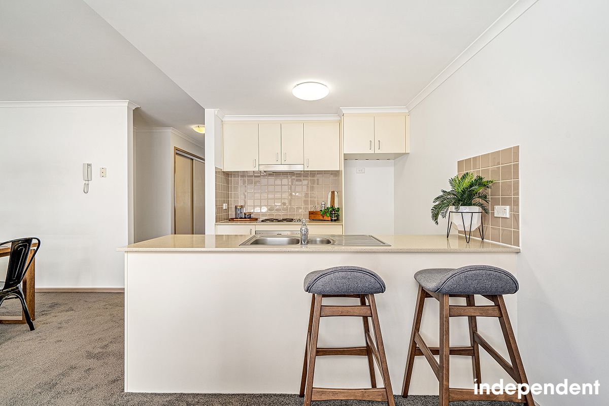 3/43 Ipima Street, Braddon ACT 2612, Image 2