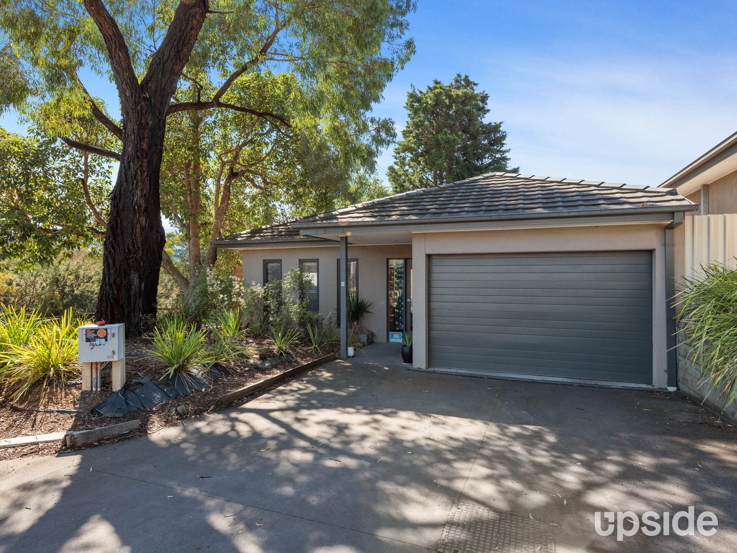2/428 Mcclelland Drive, Langwarrin Property History & Address