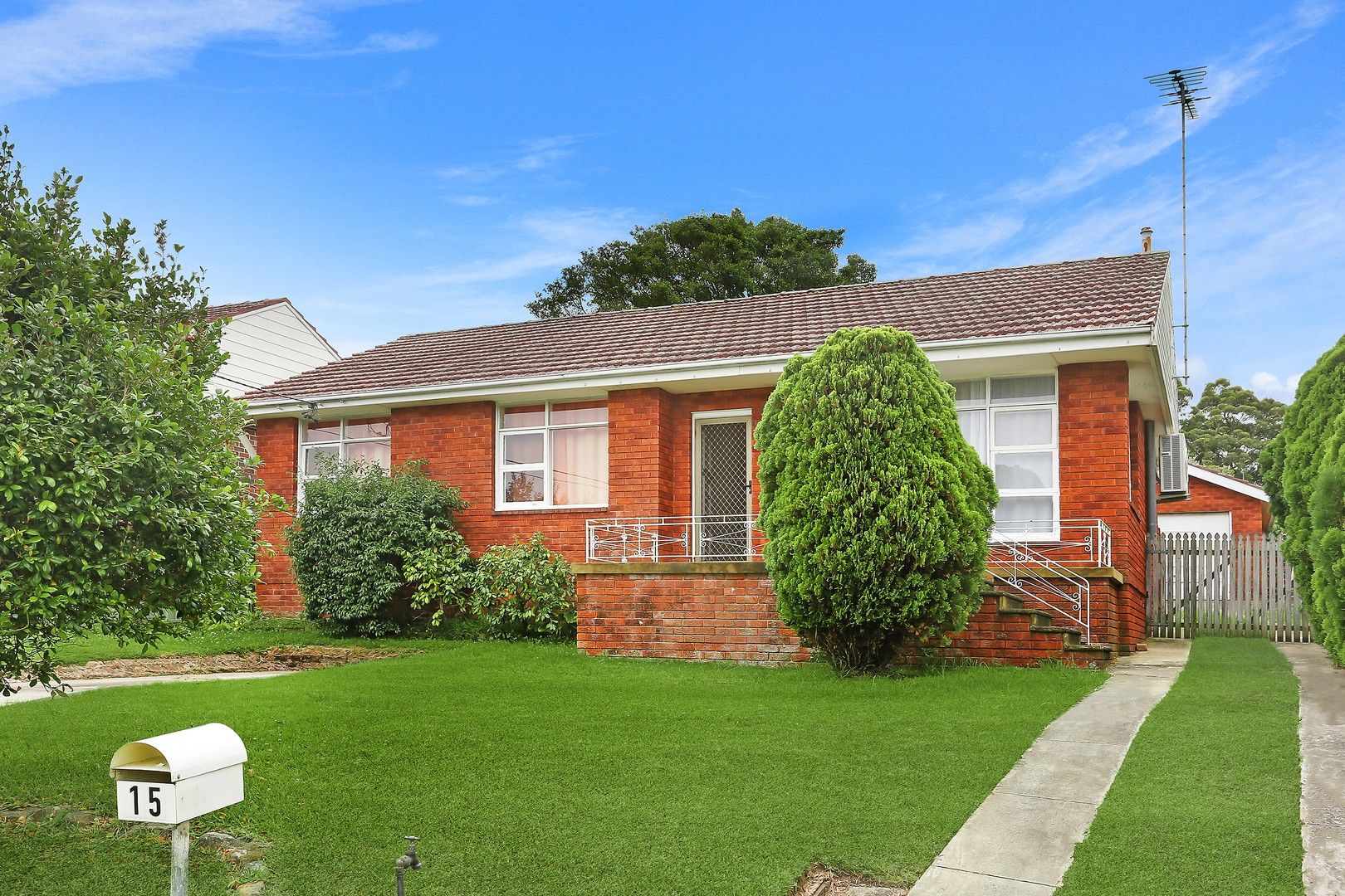 15 Bidurgal Avenue, Kirrawee NSW 2232, Image 0