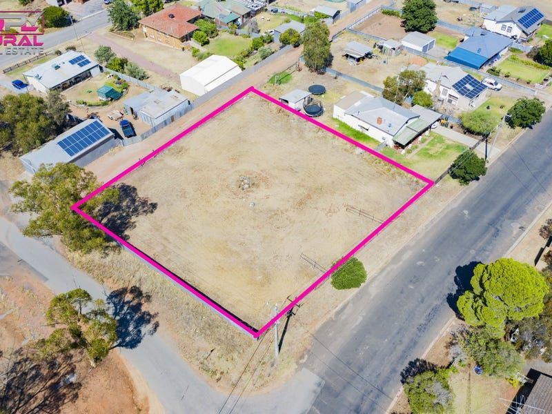 2-6 Watermain Street, Narrandera NSW 2700, Image 2