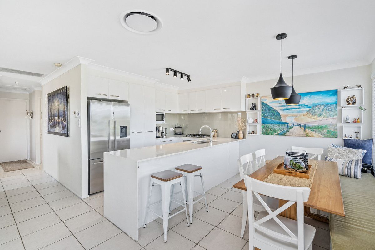 3/8 Barbet Place, Burleigh Waters QLD 4220, Image 2