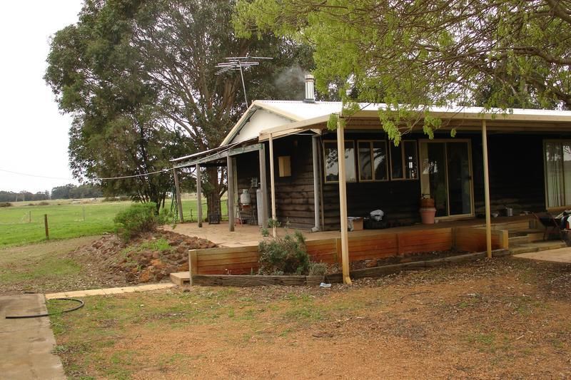 390 Oates Road, TUTUNUP WA 6280, Image 2