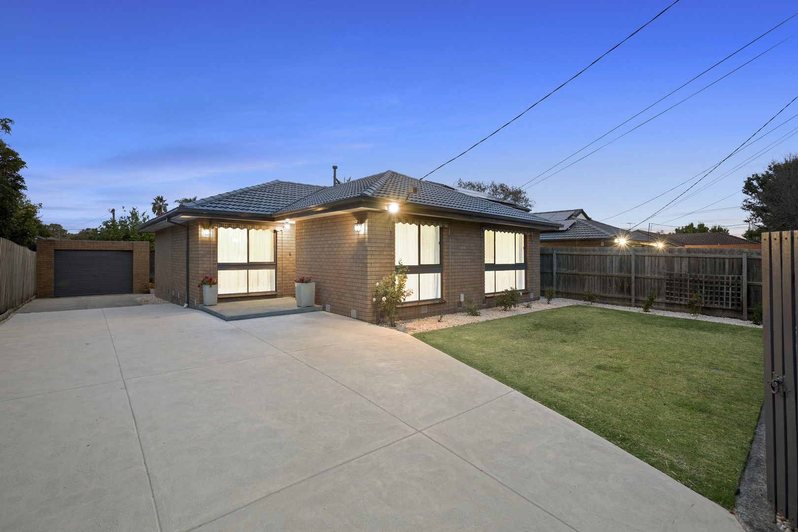 4 Blackburn Drive, Cheltenham VIC 3192, Image 0