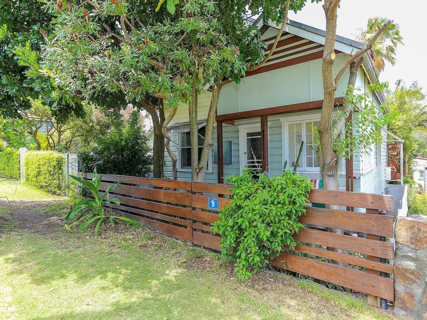 9 Tighes Terrace, Tighes Hill NSW 2297