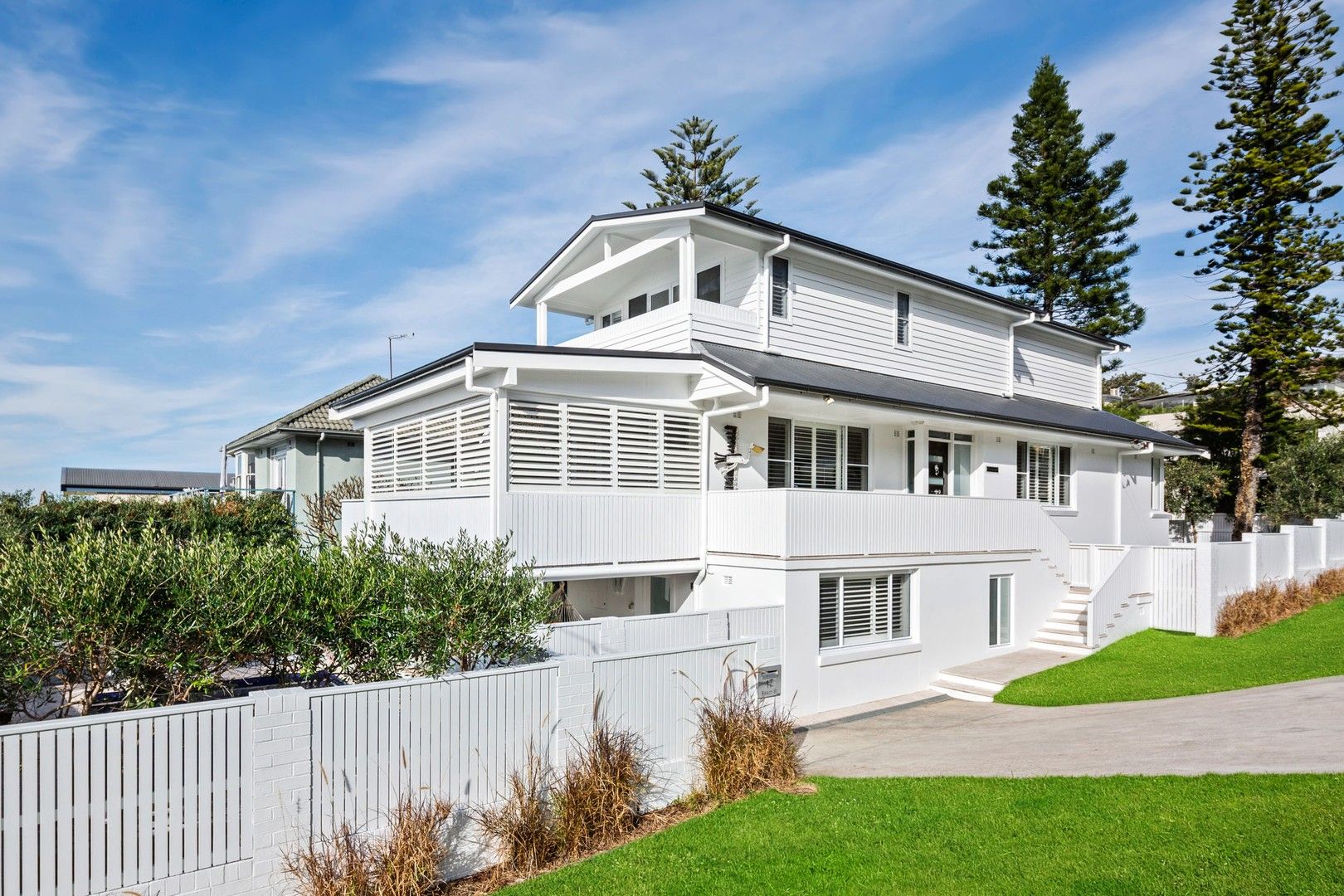 17 Beach Street, Curl Curl NSW 2096, Image 1