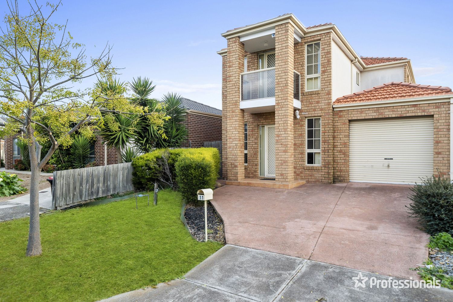 1/11 Brindalee Way, Hillside VIC 3037, Image 0