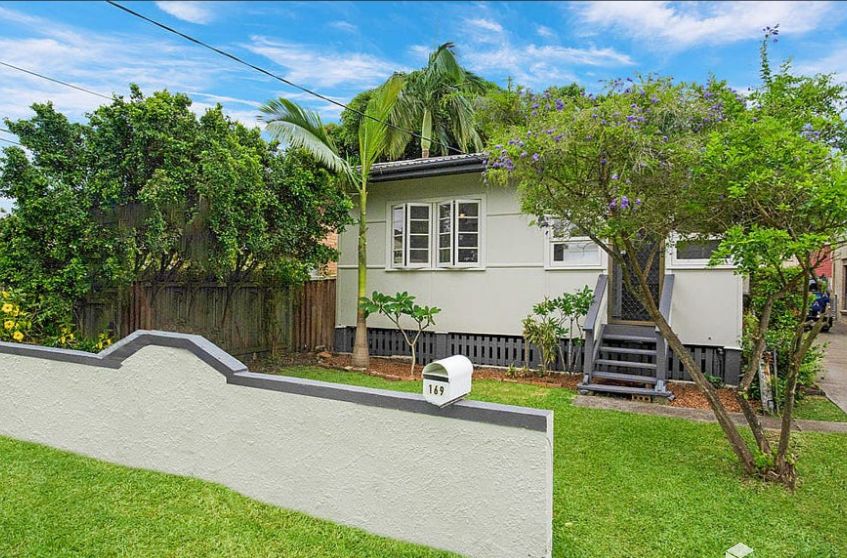 2 bedrooms House in 169 Mein Street SCARBOROUGH QLD, 4020