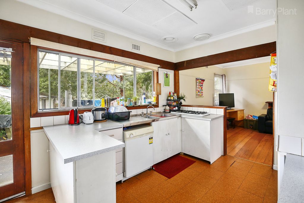 24A & 24B Norman Road, Croydon VIC 3136, Image 2