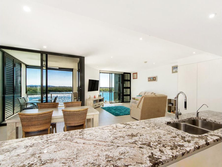 6408/6 Marina Promenade 'Salacia Waters', Paradise Point QLD 4216