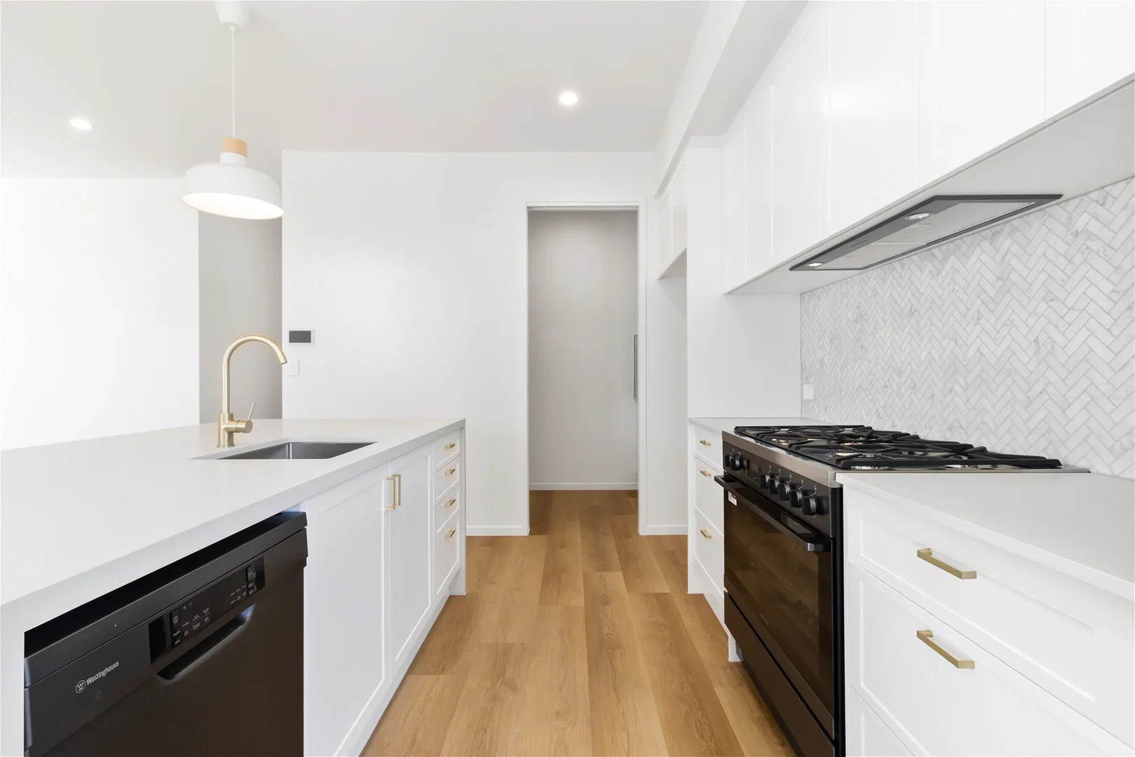 Park Ridge QLD 4125 - 4 beds house for Sale, $947,122 - 2021272163 | Domain